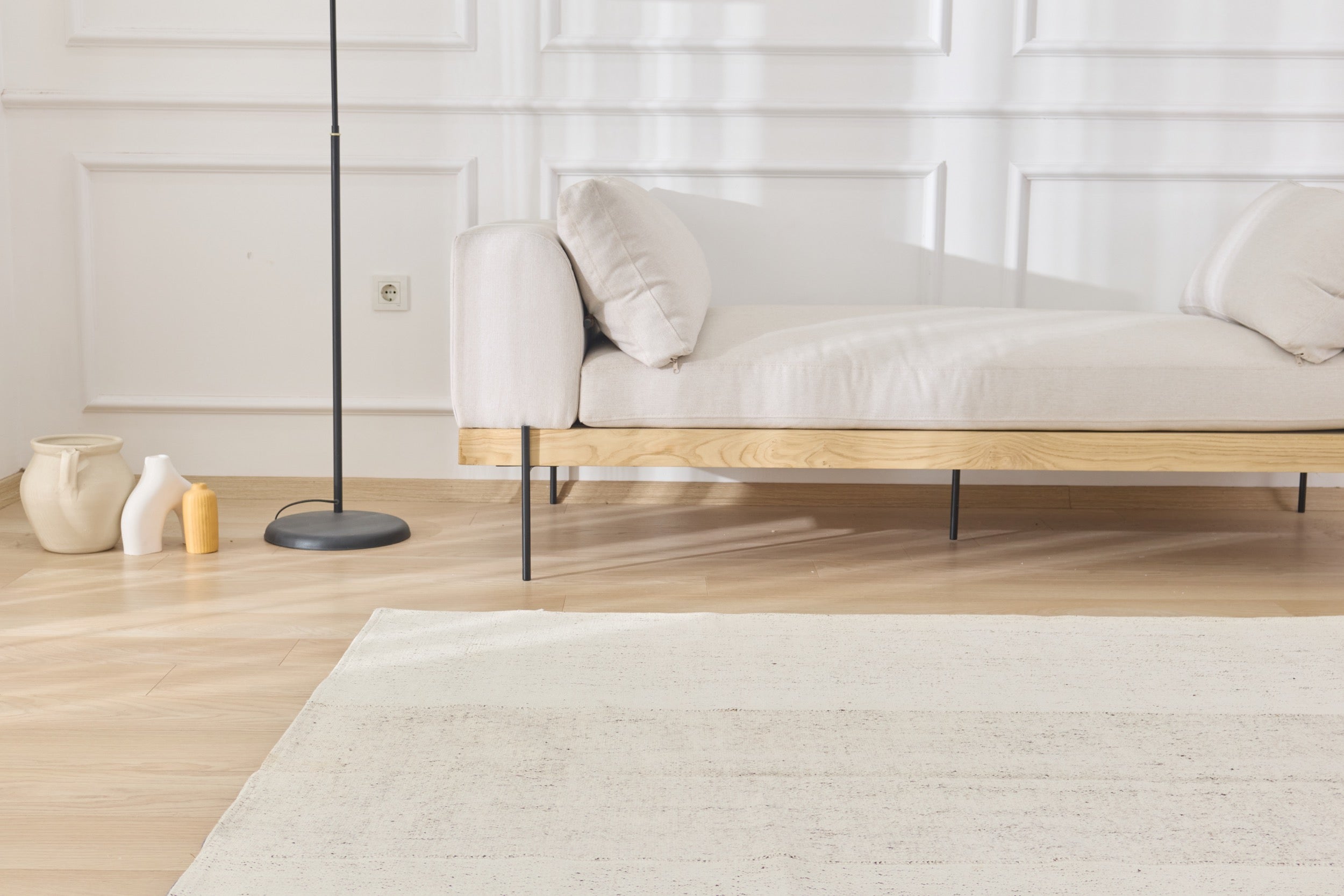 Discover the understated beauty of the Yolanda vintage rug. | Kuden Rugs