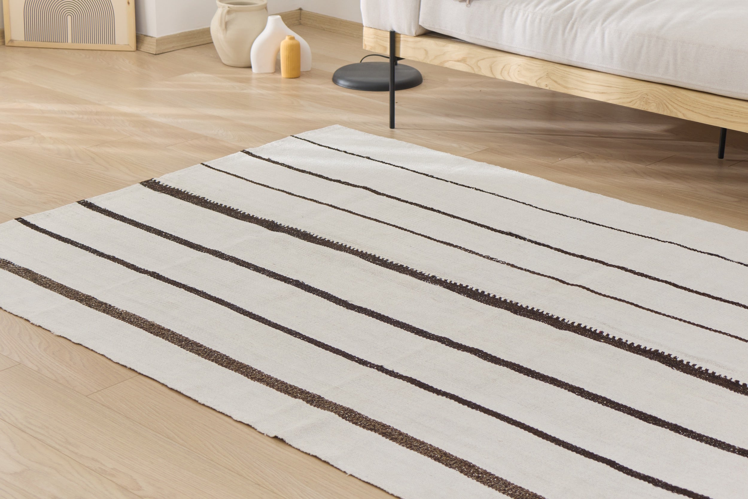 Zelenka: A Captivating Turkish Hemp Rug with a Crisp White and Striped Palette | Kuden Rugs