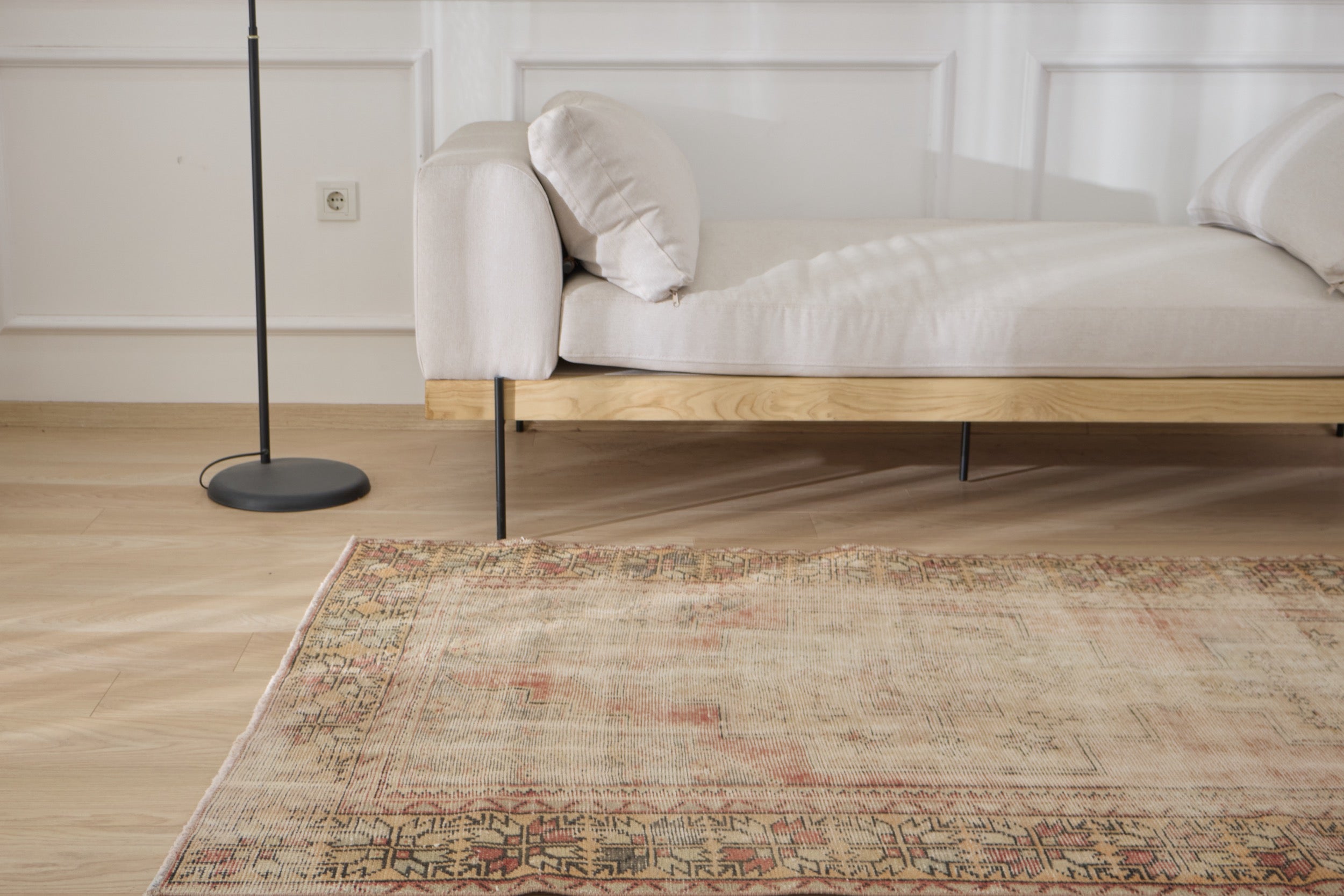 Zlata Oriental Rug | Kuden Rugs