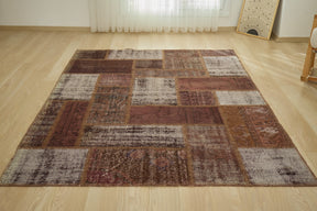 Handwoven tradition meets modern style. The Zoleen Rug. | Kuden Rugs