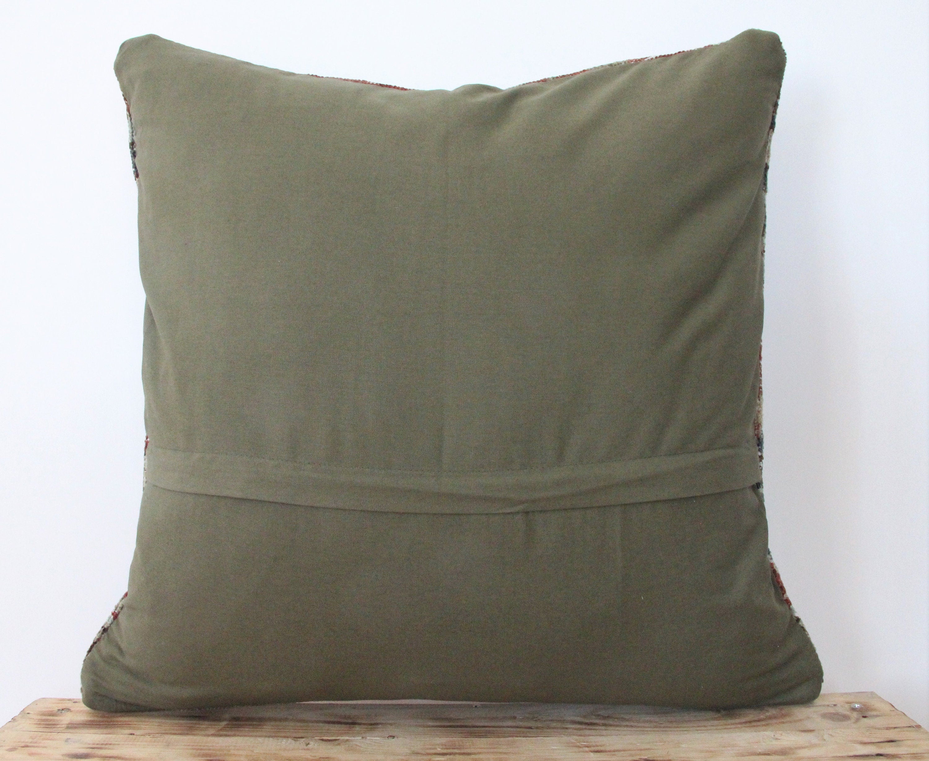 Umme - Persian Pillow Cover