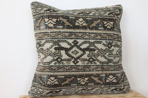 Ulaniyah - Persian Pillow Cover