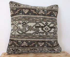 Ulea - Persian Pillow Cover