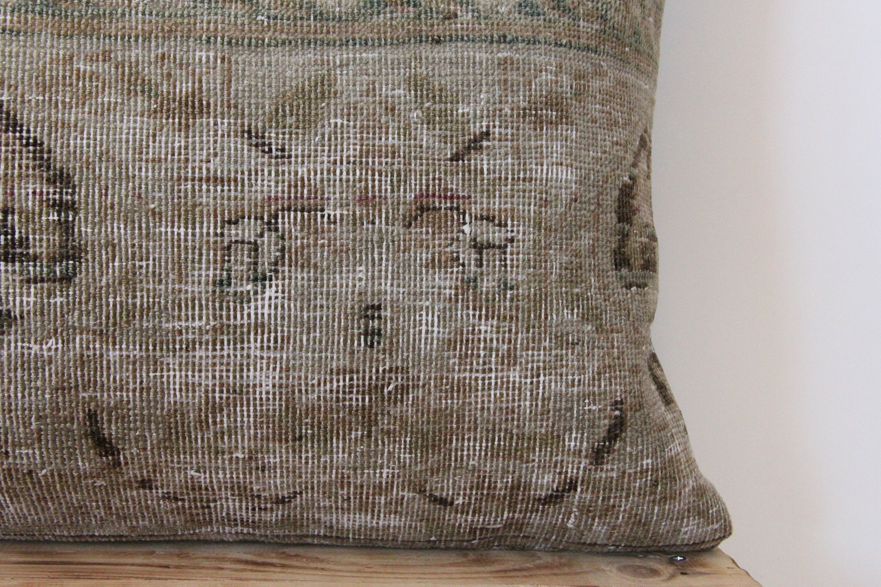 Tashauna - Persian Pillow Cover