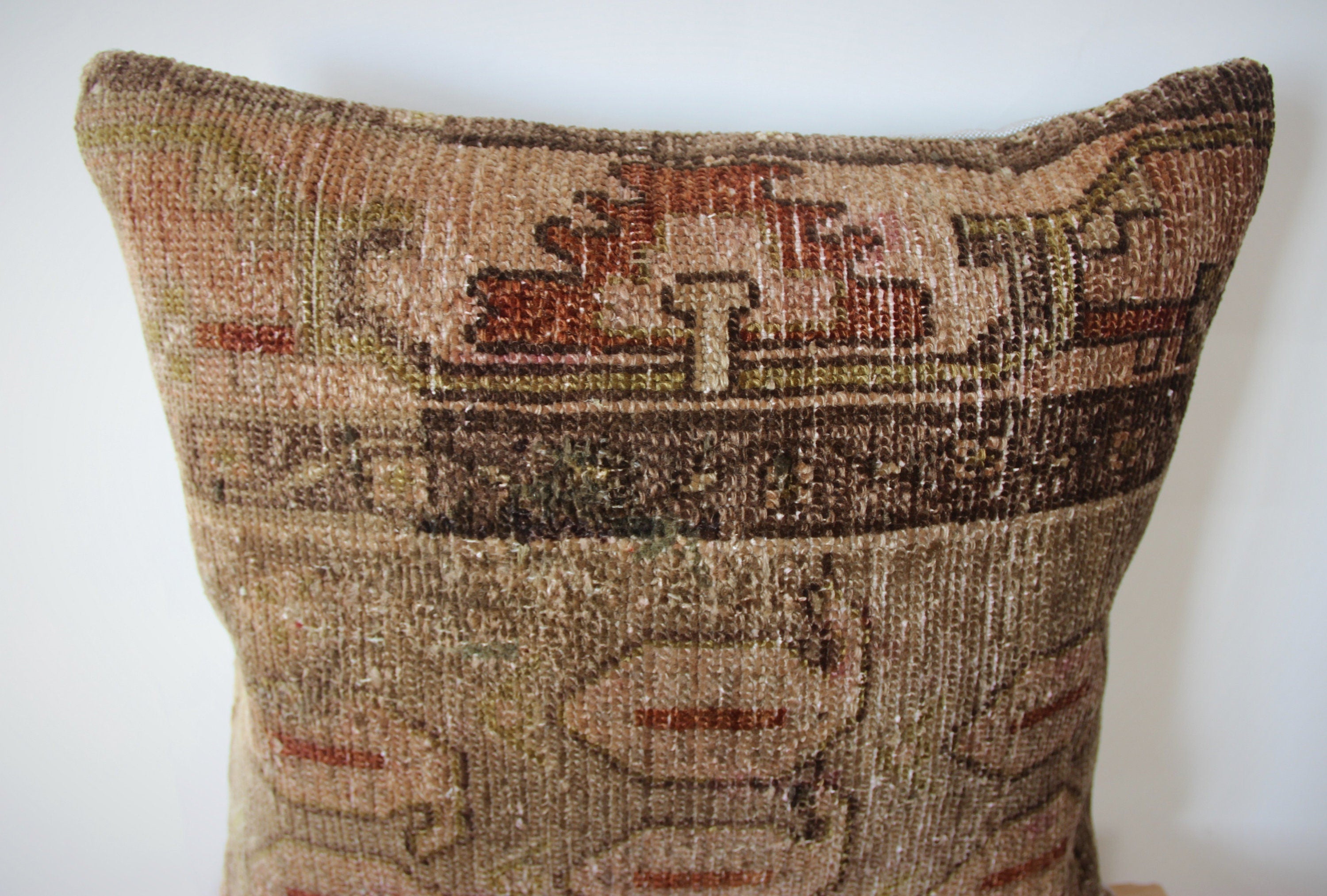 Unetta - Persian Pillow Cover