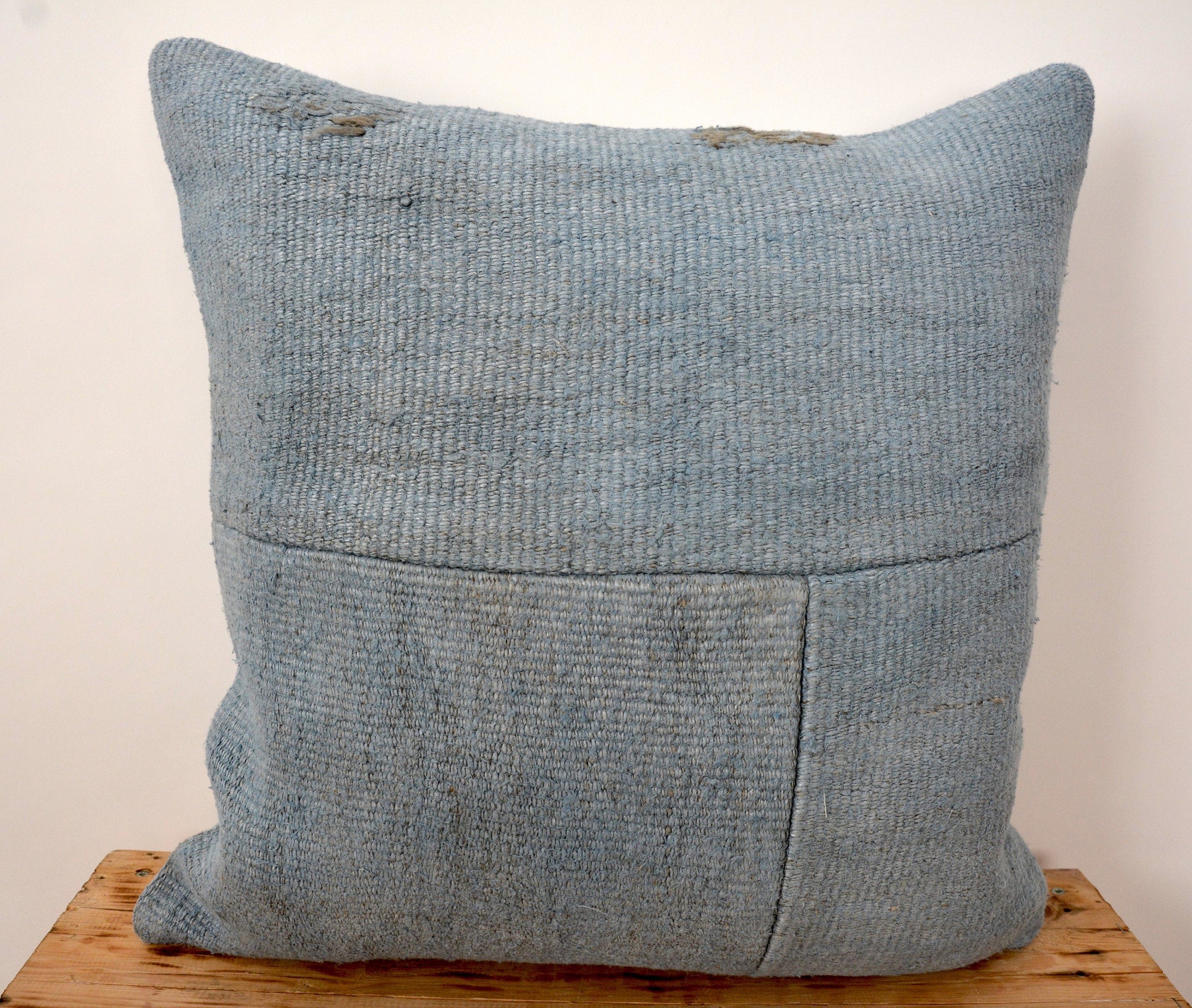 Crescencia - Blue Hemp Pillow Cover