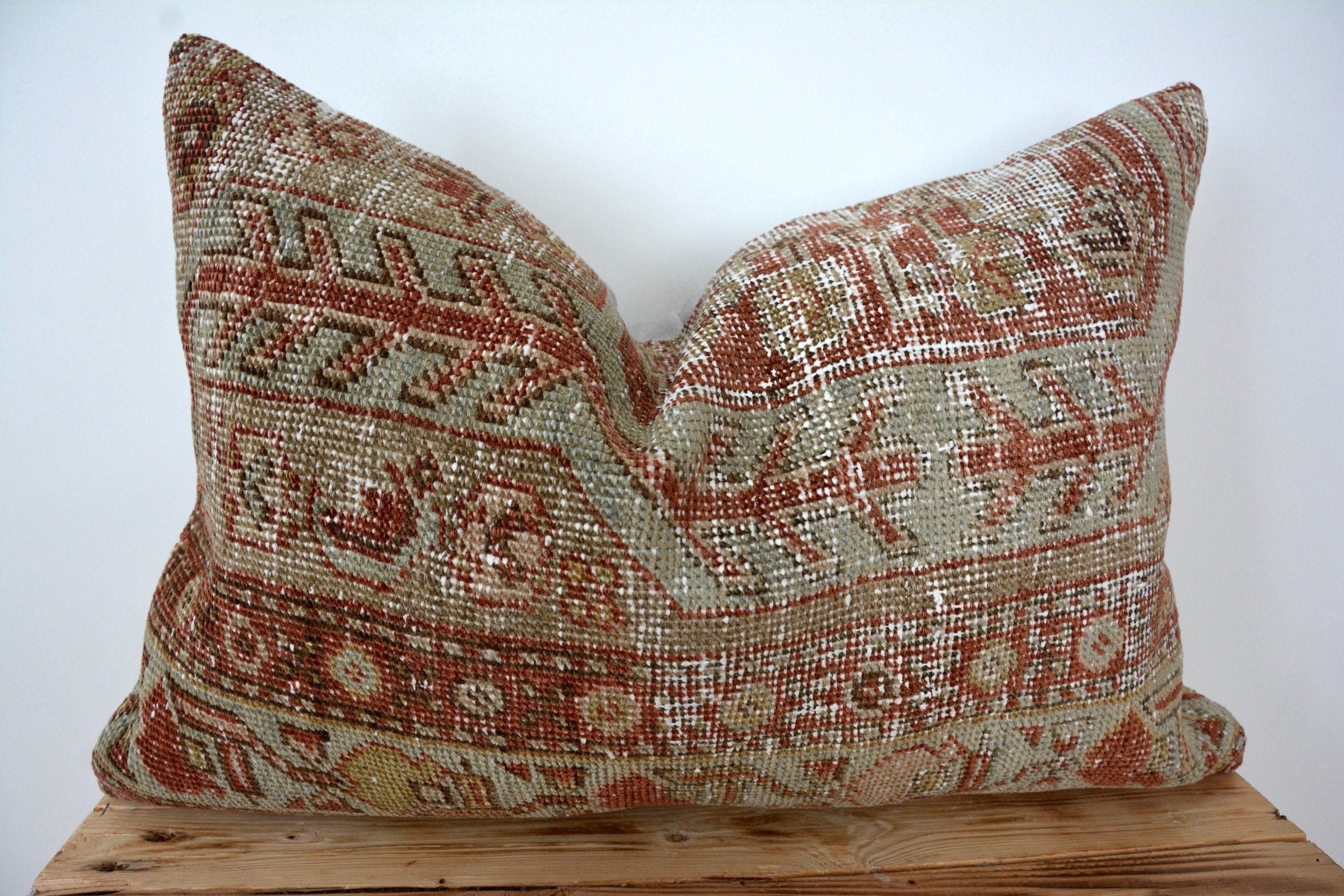 Victory - Persian Pillow Cover