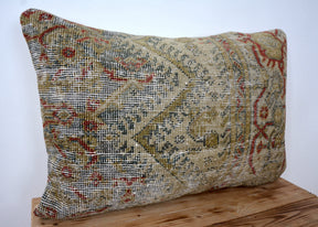 Valia - Persian Pillow Cover