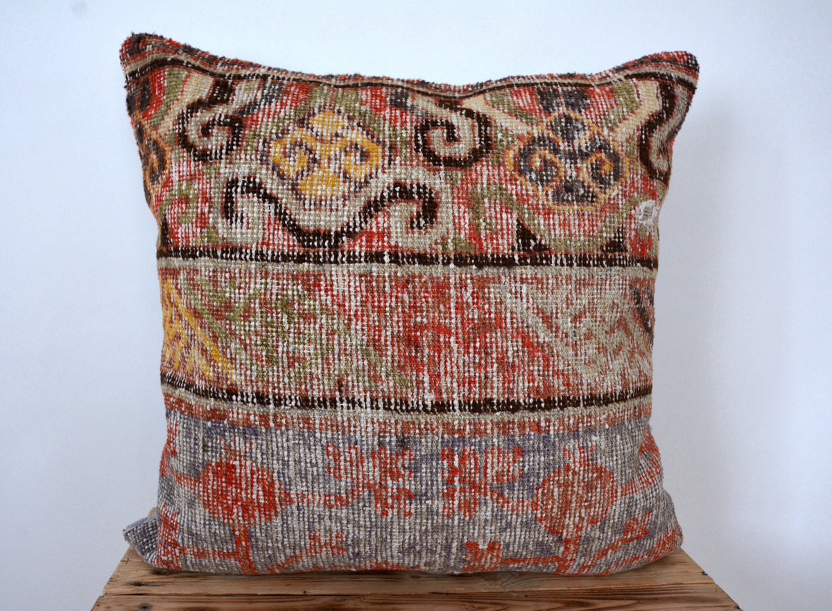 Vilma - Persian Pillow Cover