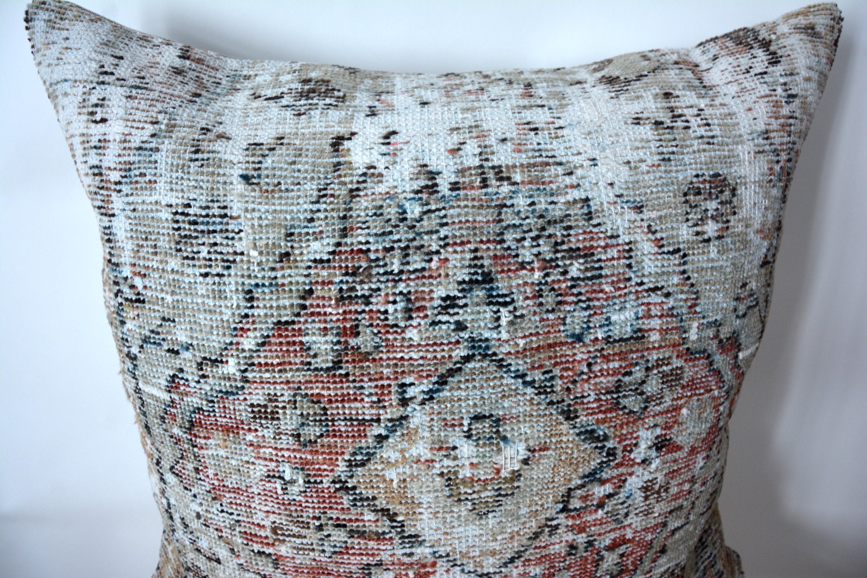 Valkyrie - Wool White Pillow Cover