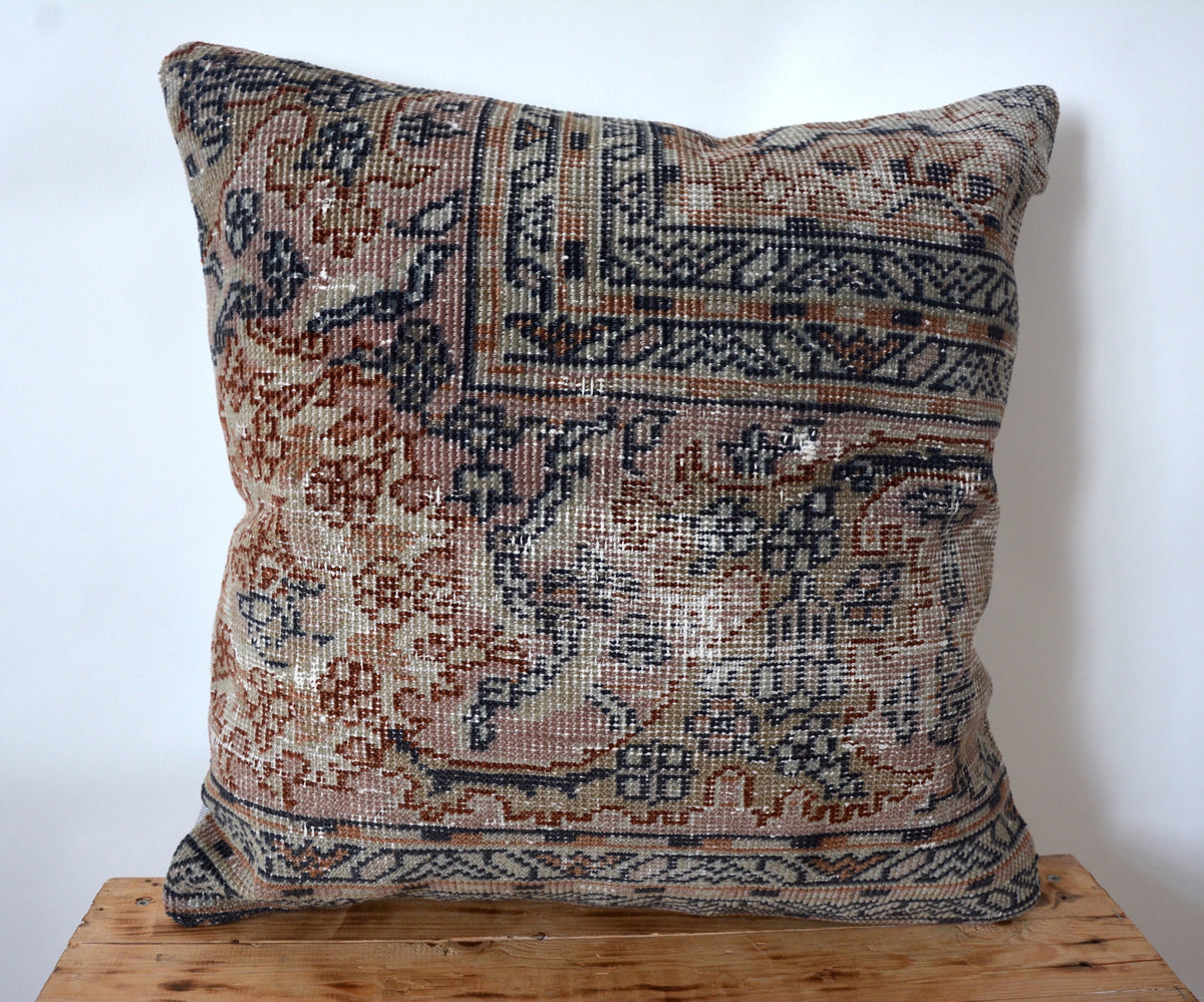 Vienne - Persian Pillow Cover