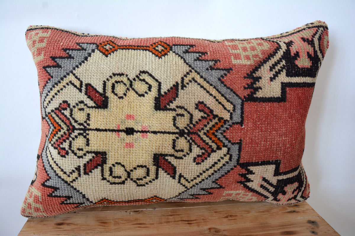 Vela - Wool Red Pillow Cover