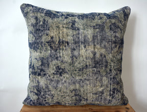 Violette - Persian Pillow Cover