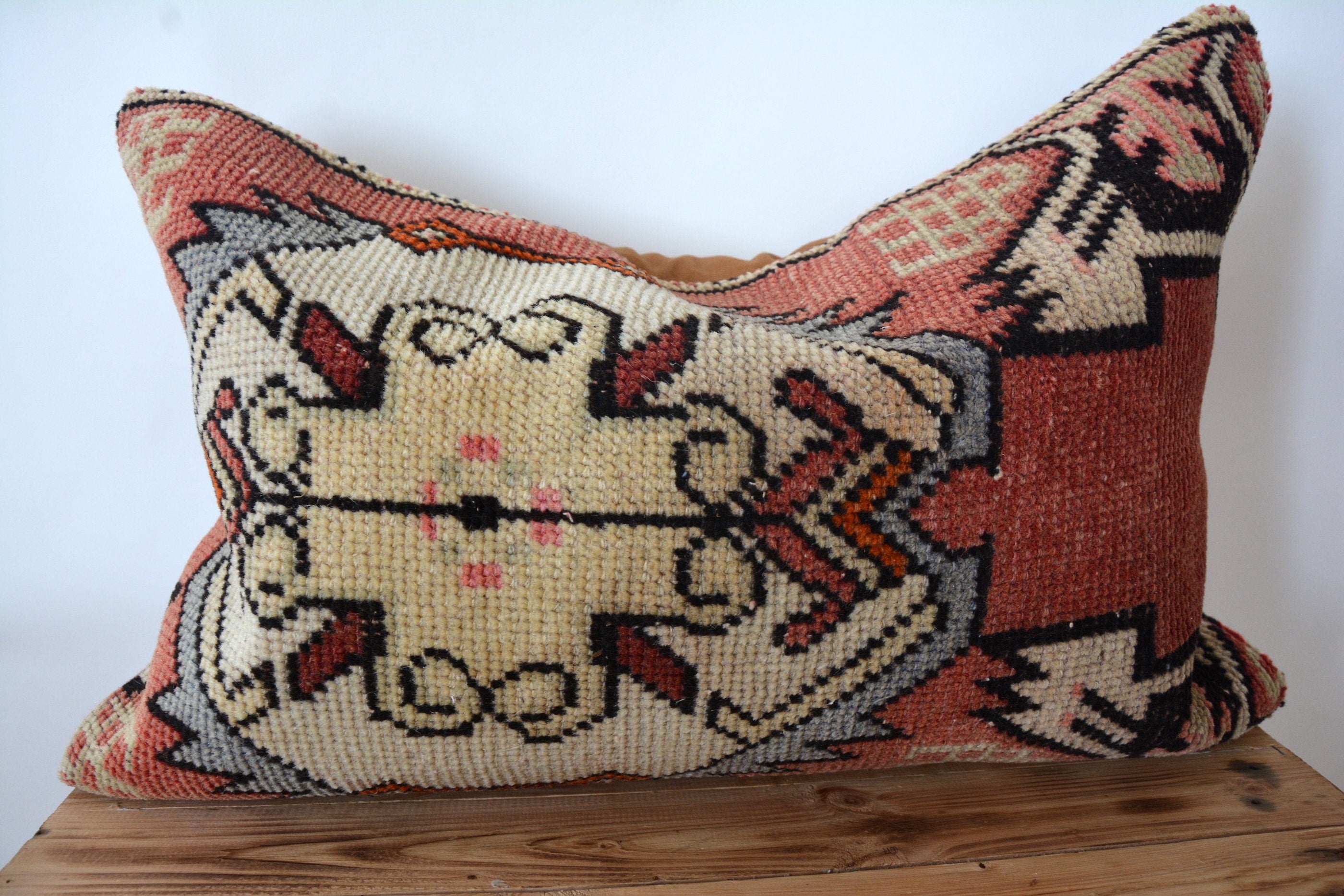 Vela - Wool Red Pillow Cover