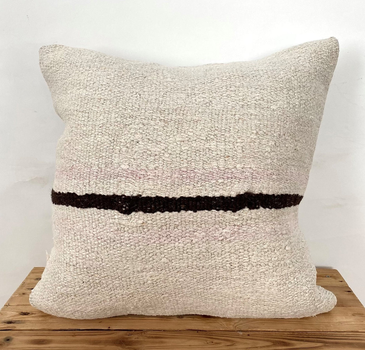 Tierra - White Hemp Pillow Cover