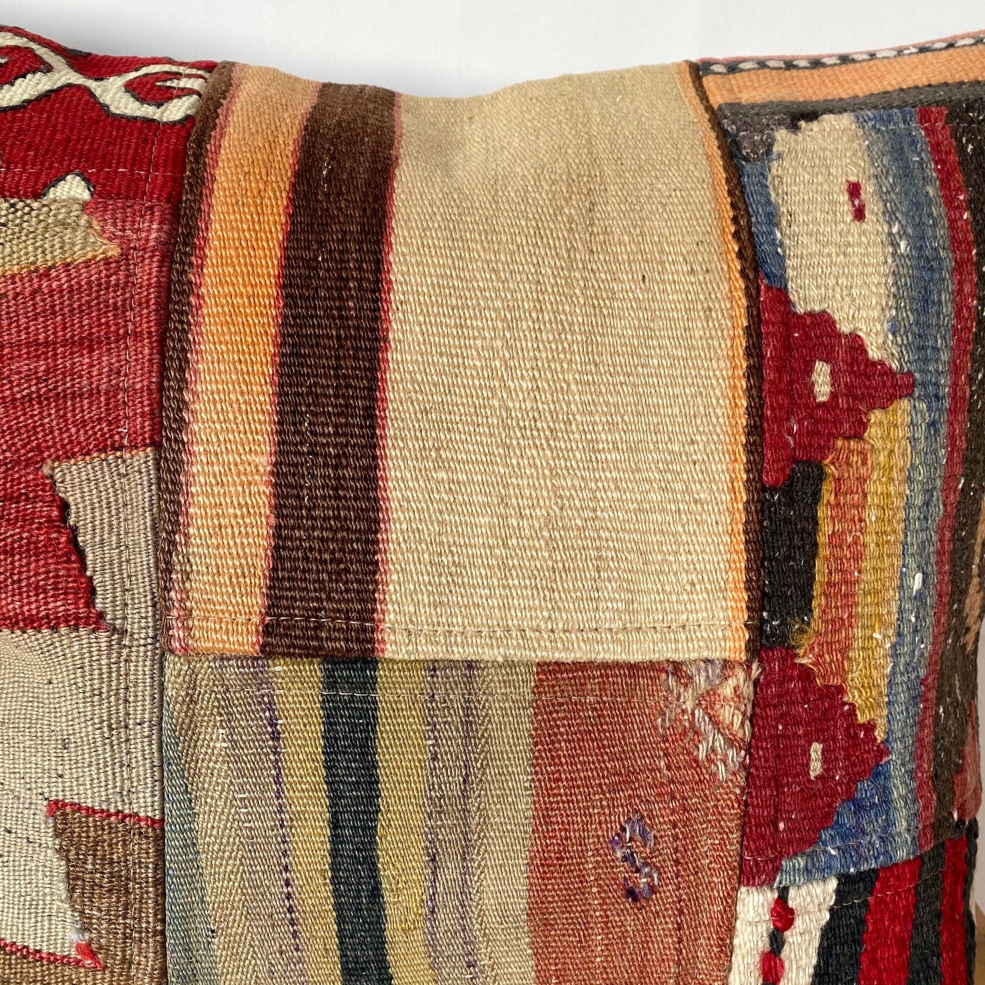 Lyris - Multi Color Kilim Pillow Cover