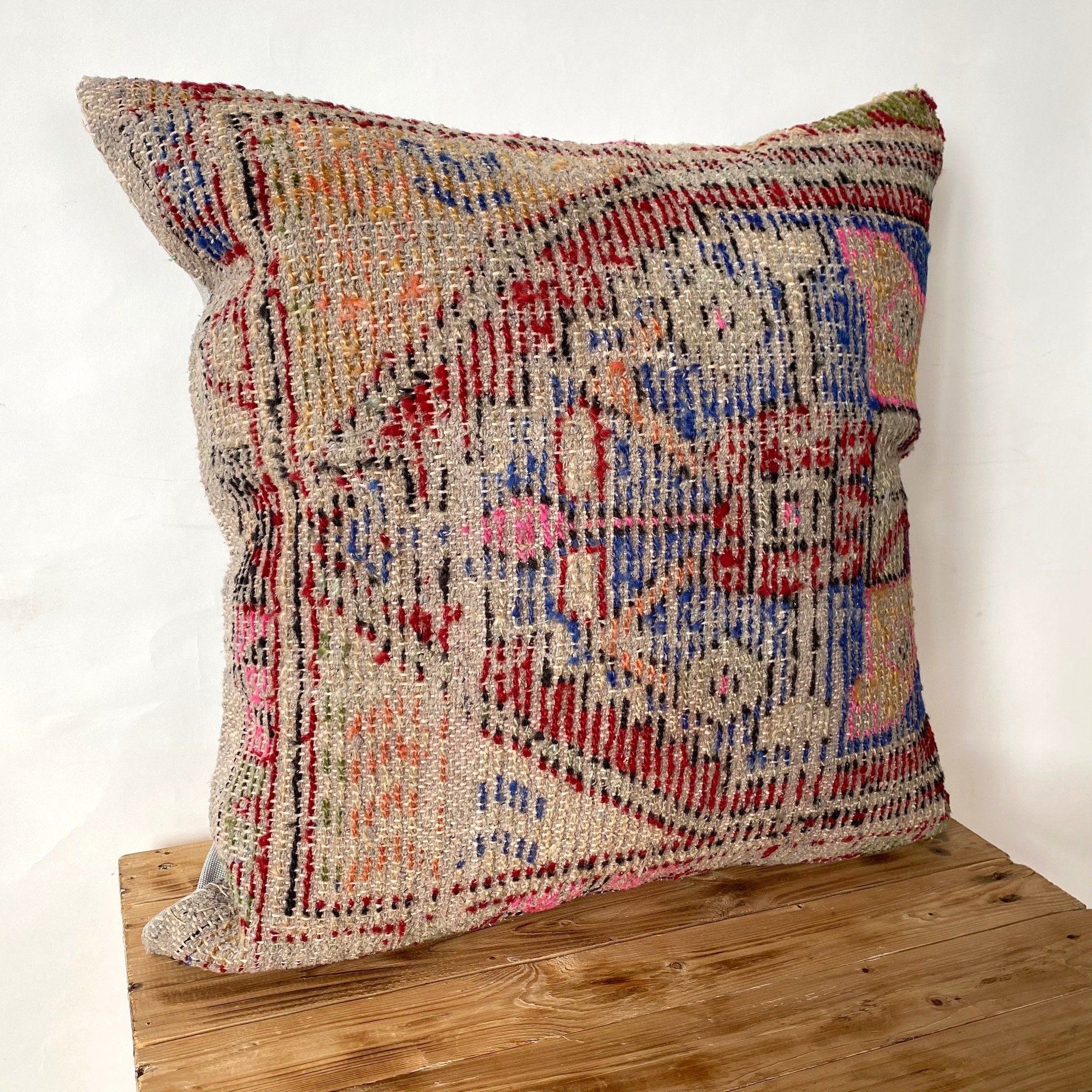 Vinka - Persian Pillow Cover