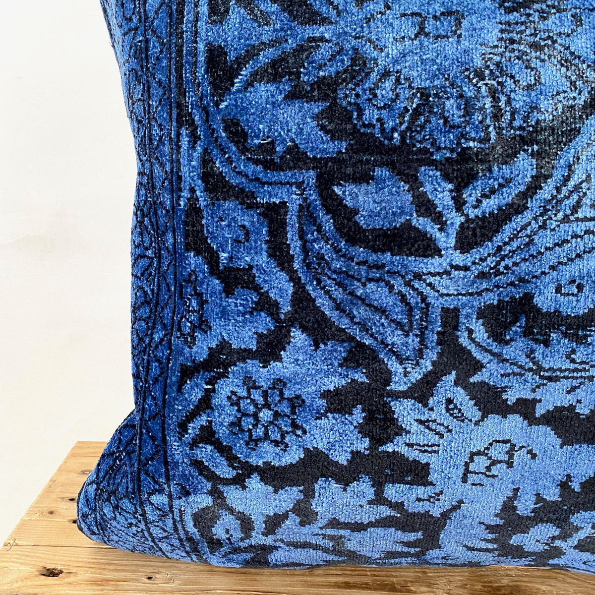 Sarina - Navy Blue Bamboo Silk Pillow Cover