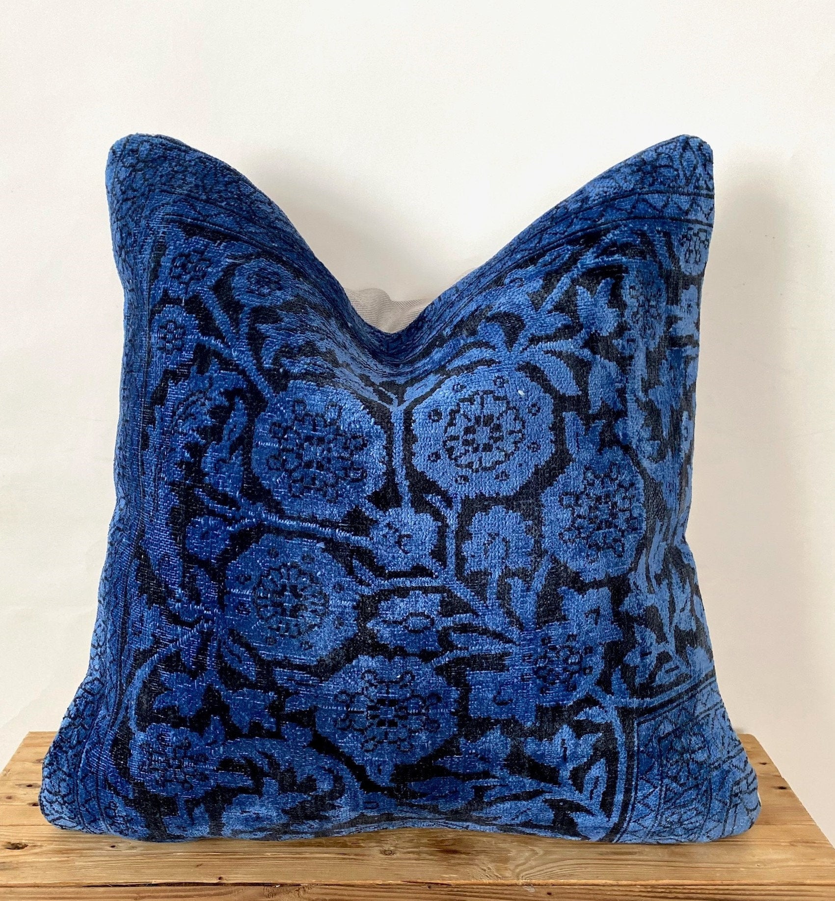 Shyla - Navy Blue Bamboo Silk Pillow Cover