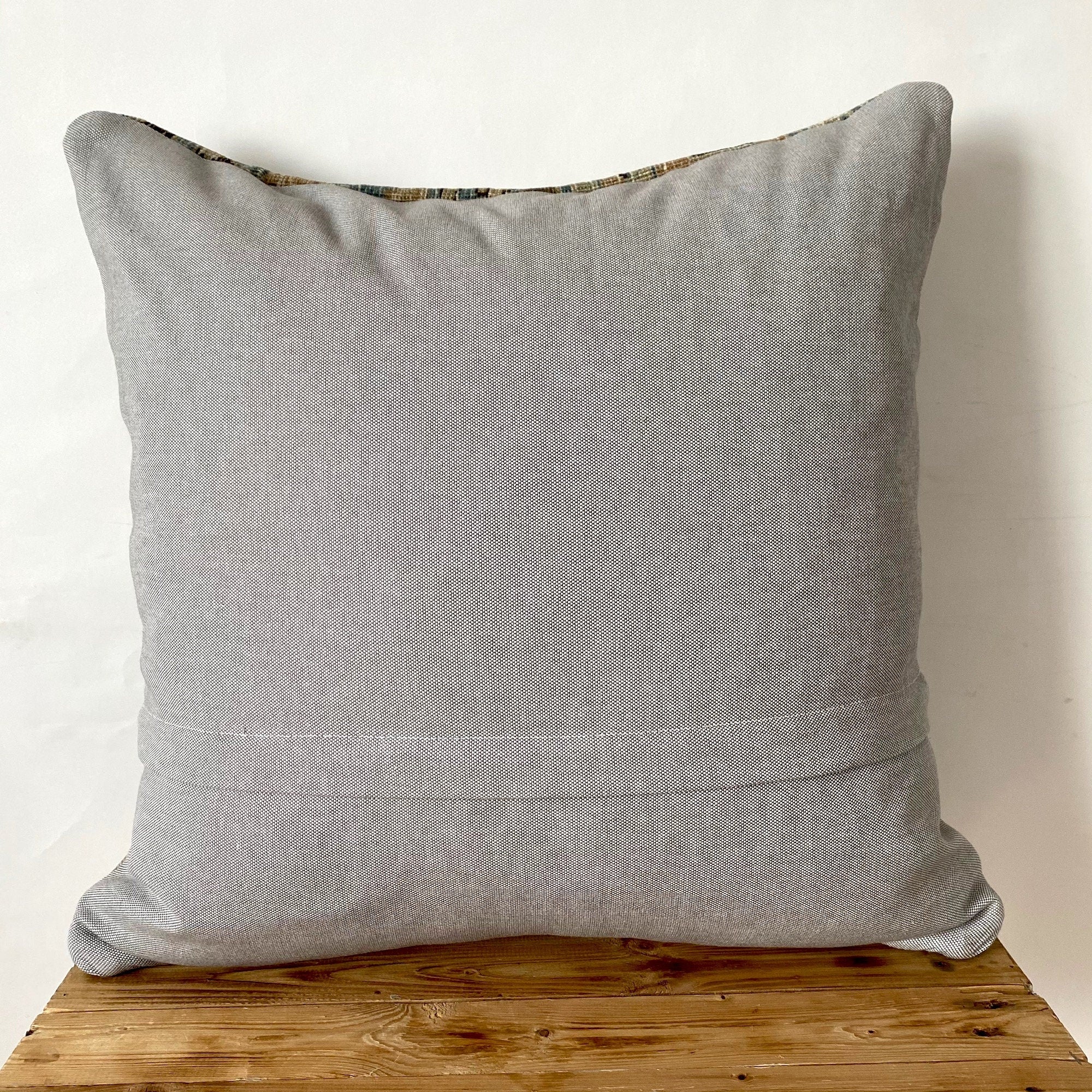 Shay - Navy Blue Bamboo Silk Pillow Cover