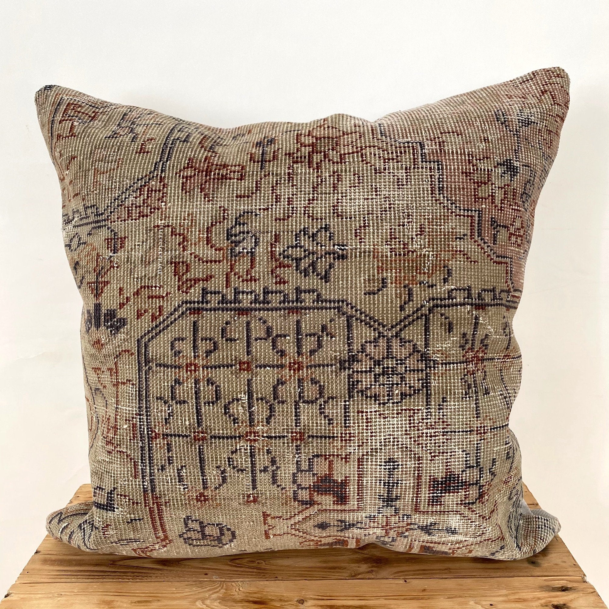 Valona - Persian Pillow Cover