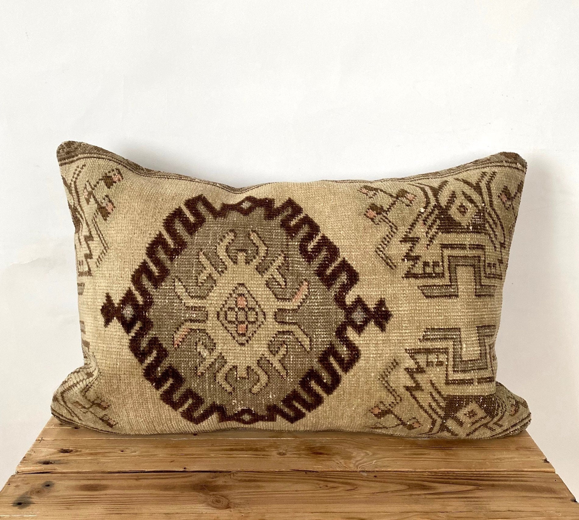 Ulrika - Persian Pillow Cover