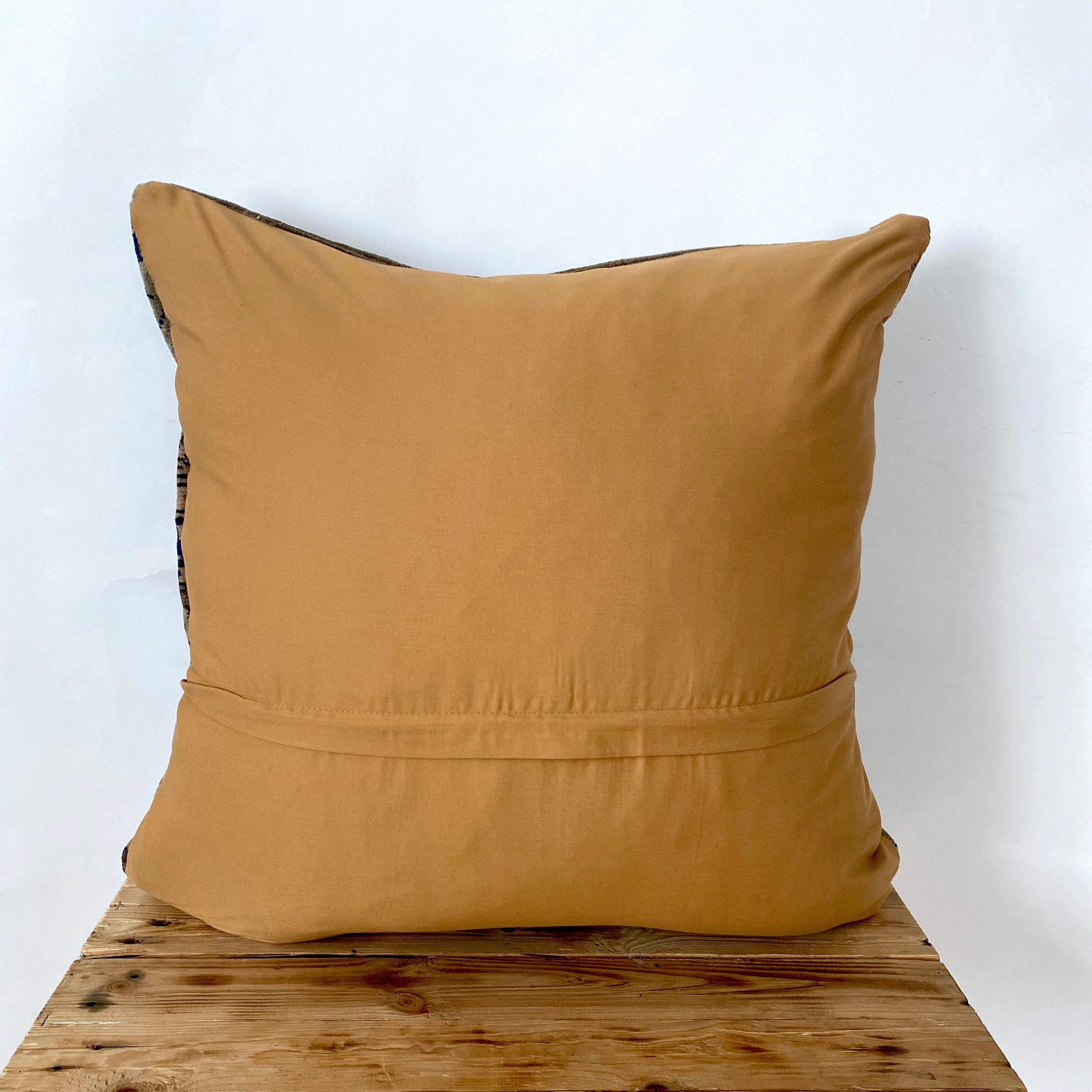 Ulania - Persian Pillow Cover