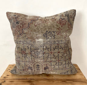 Usra - Persian Pillow Cover