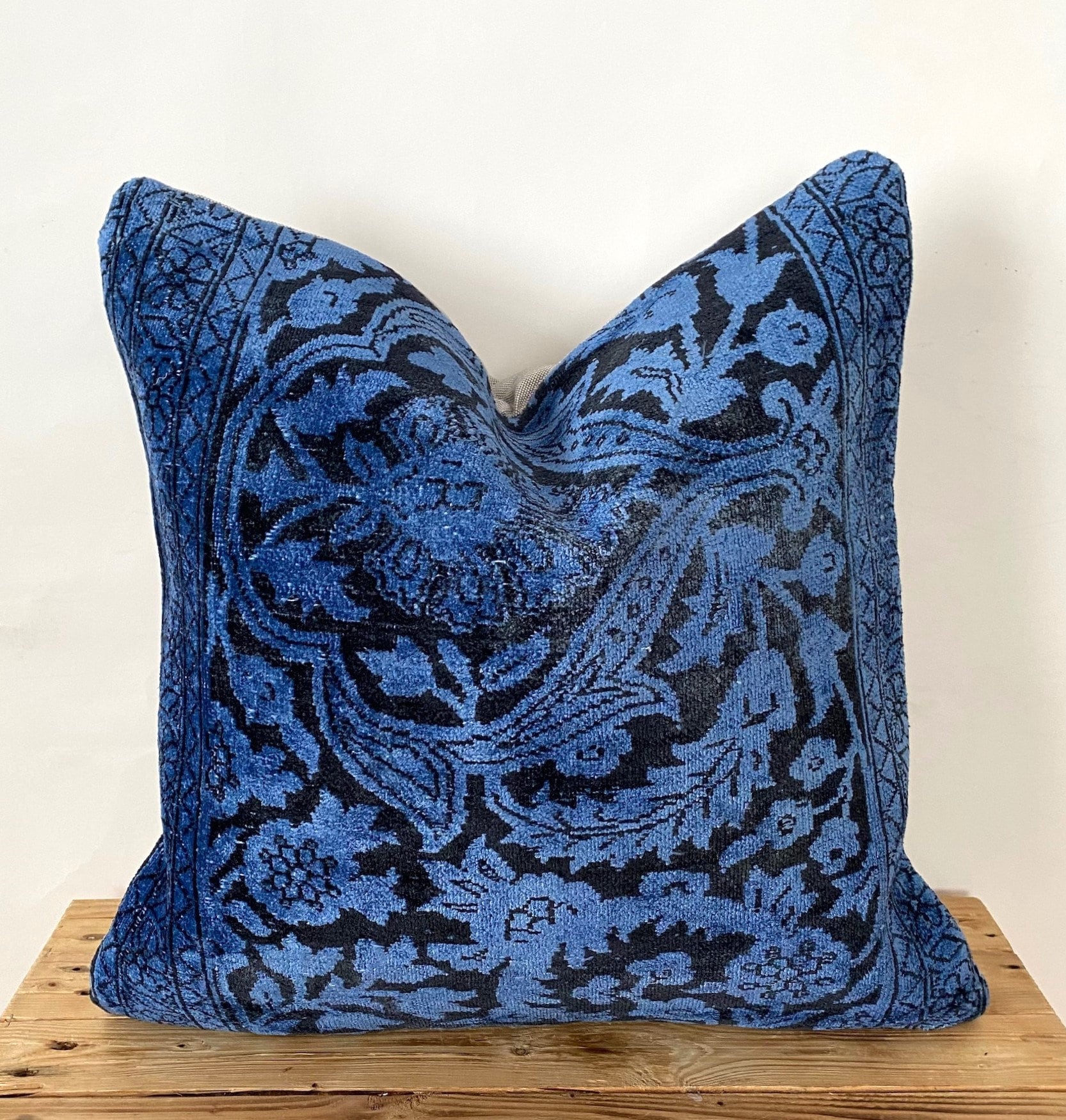 Sarina - Navy Blue Bamboo Silk Pillow Cover