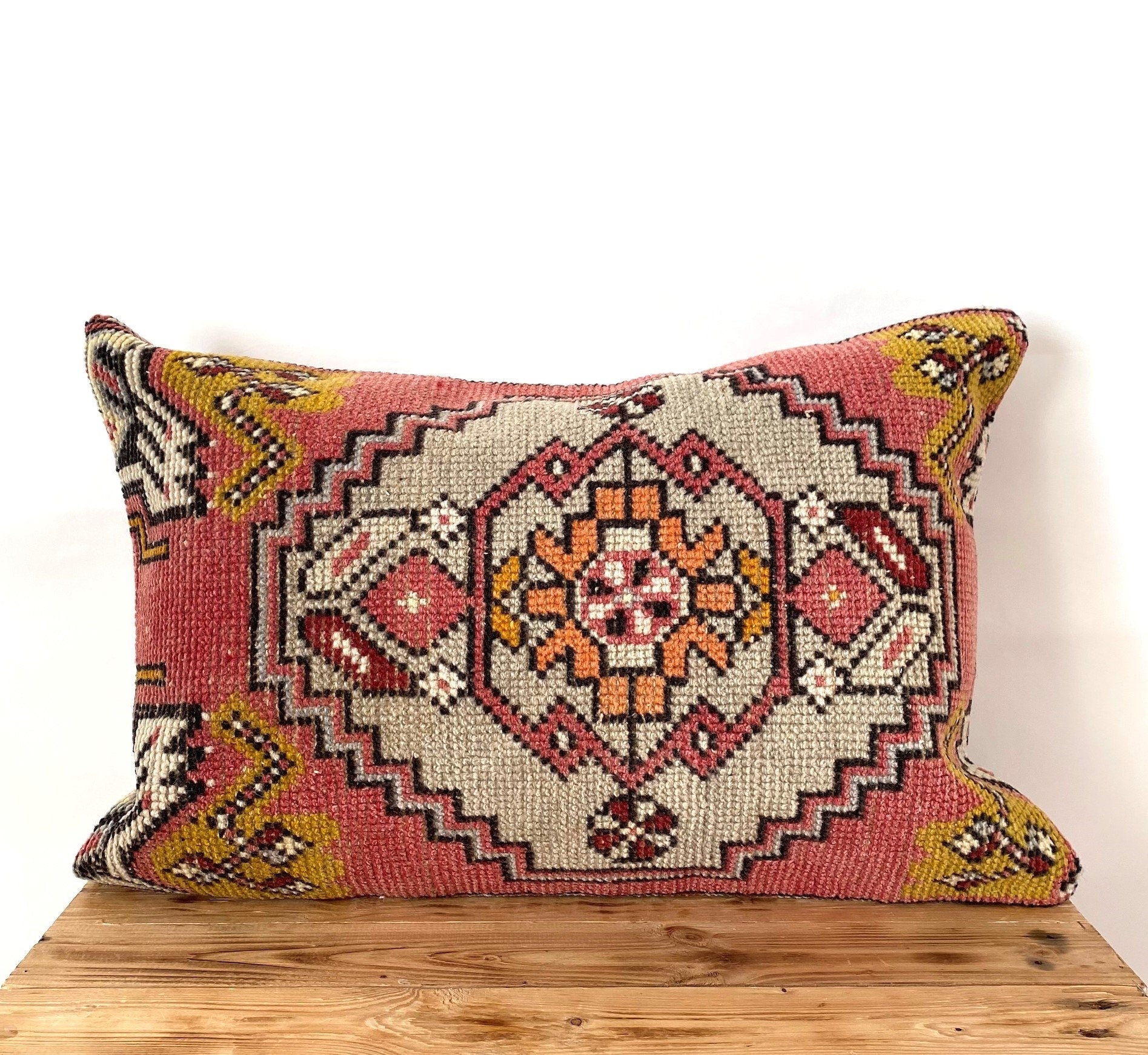 Vayla - Persian Pillow Cover