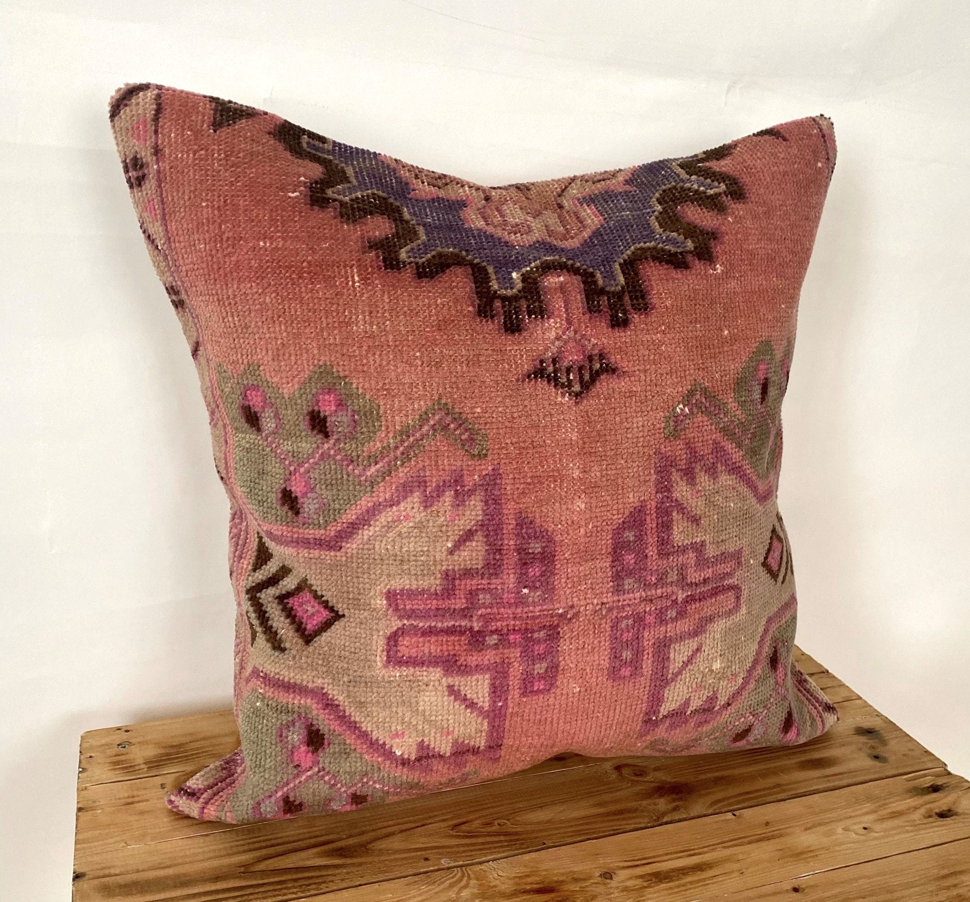 Velora - Persian Pillow Cover