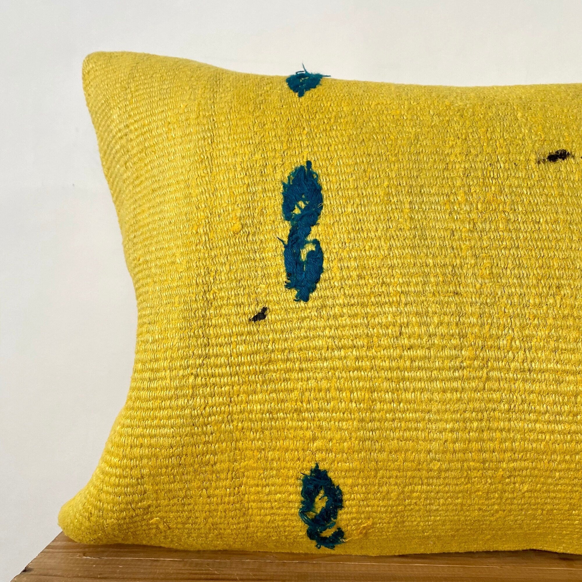 Yonina - Yellow Hemp Pillow Cover