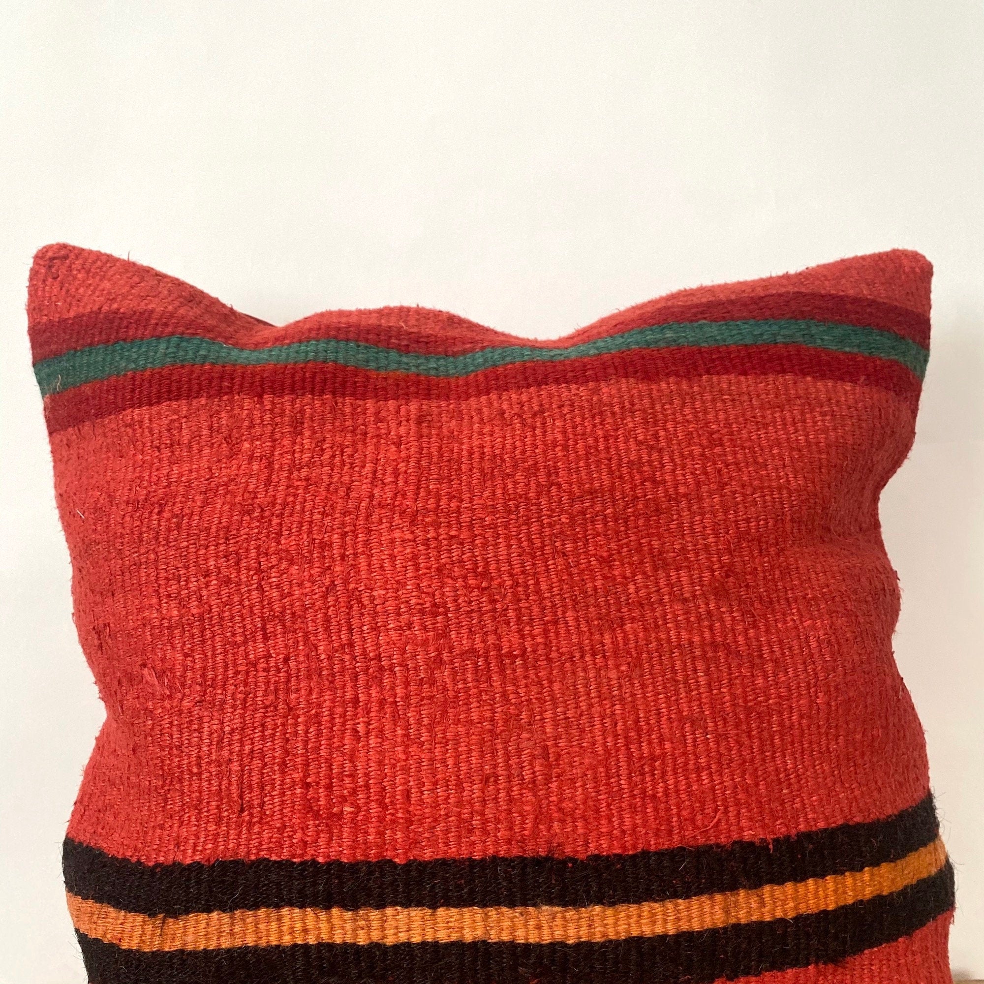 Yanely - Red Hemp Pillow Cover