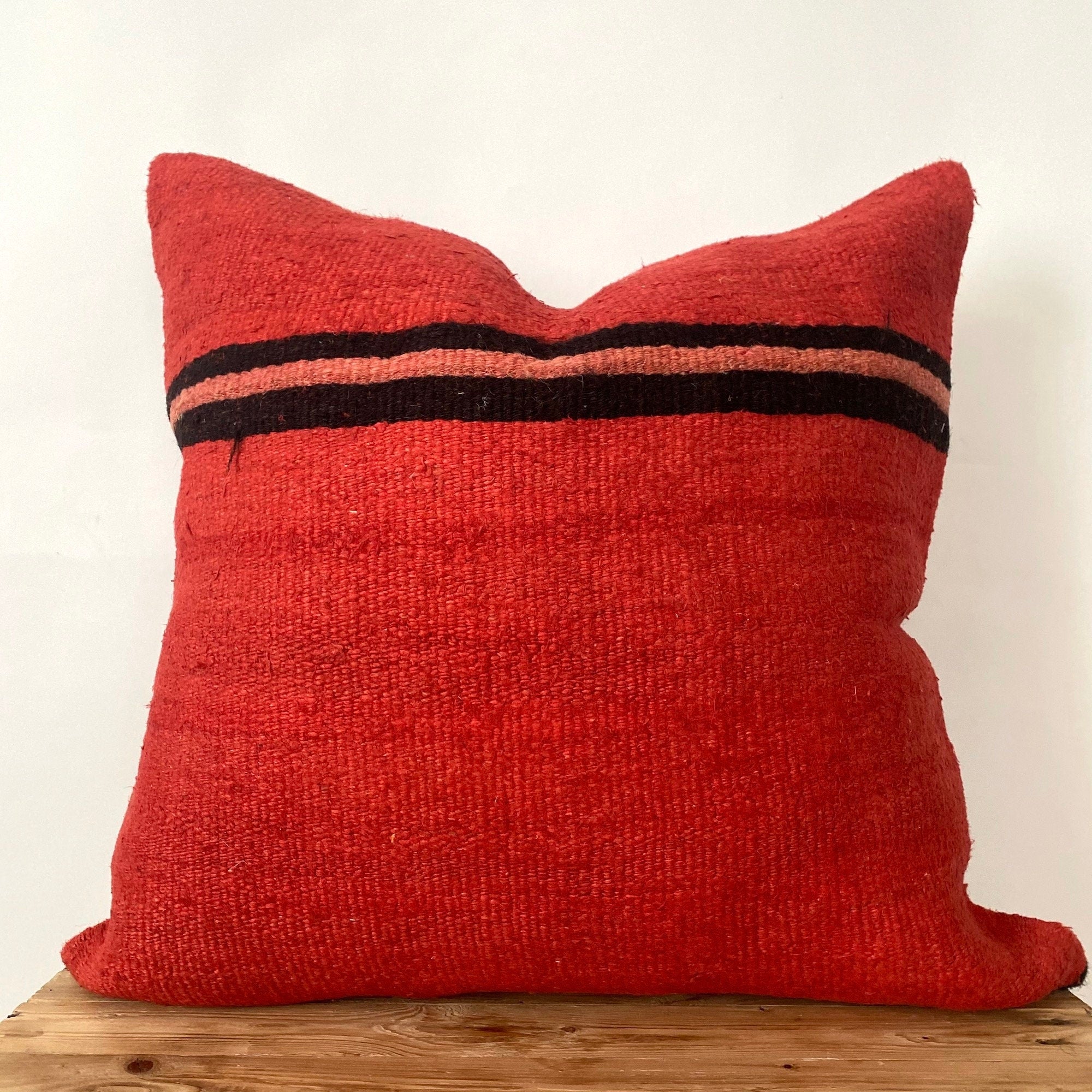 Yolisa - Red Hemp Pillow Cover