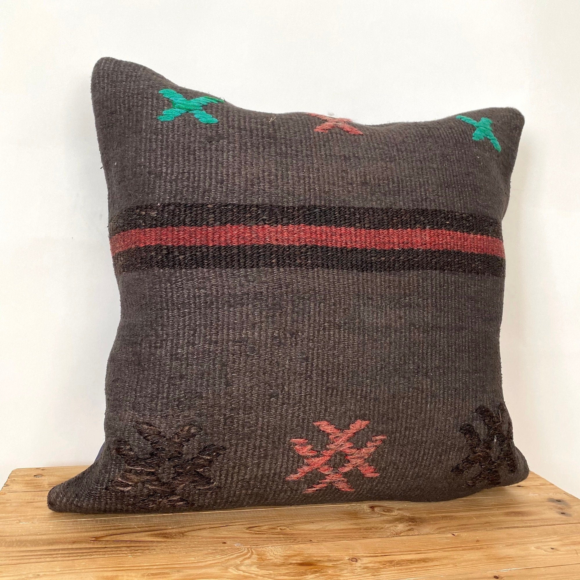 Leonae - Brown Hemp Pillow Cover