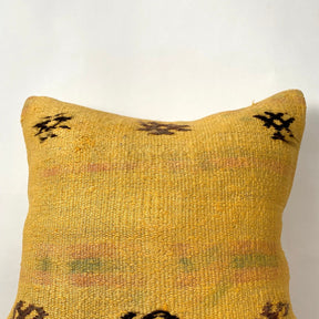 Yolia - Yellow Hemp Pillow Cover