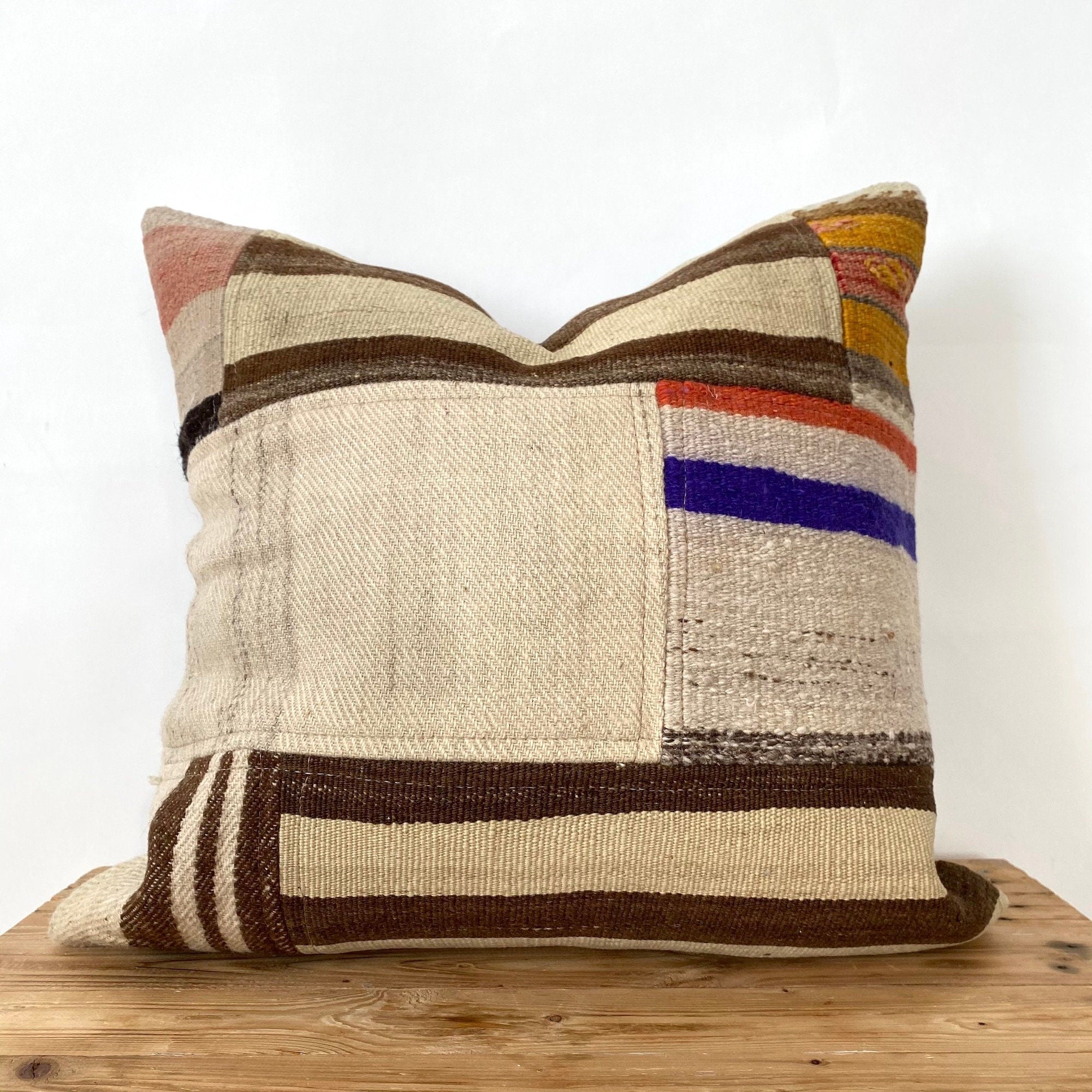 Yvette - Beige Kilim Pillow Cover