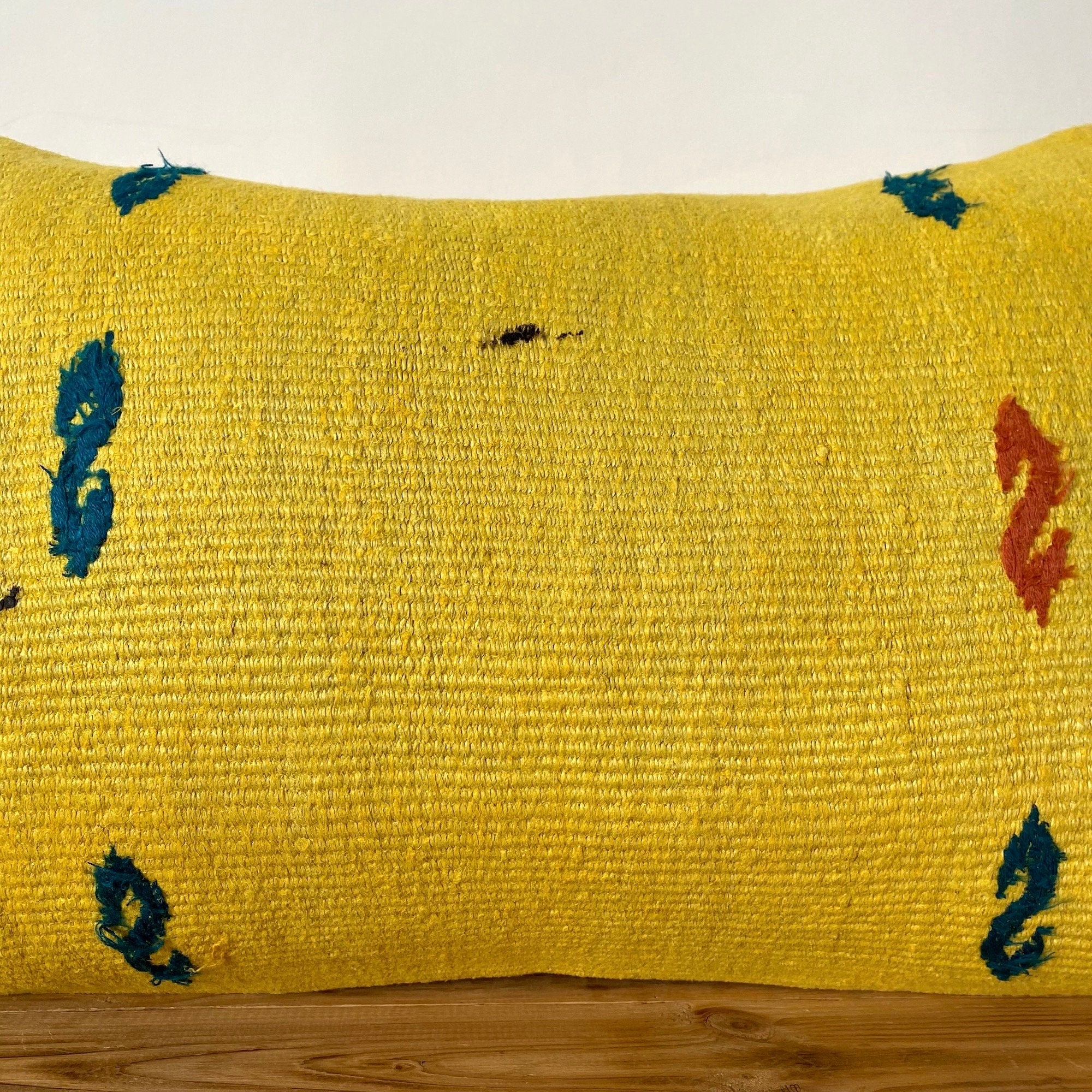 Yonina - Yellow Hemp Pillow Cover