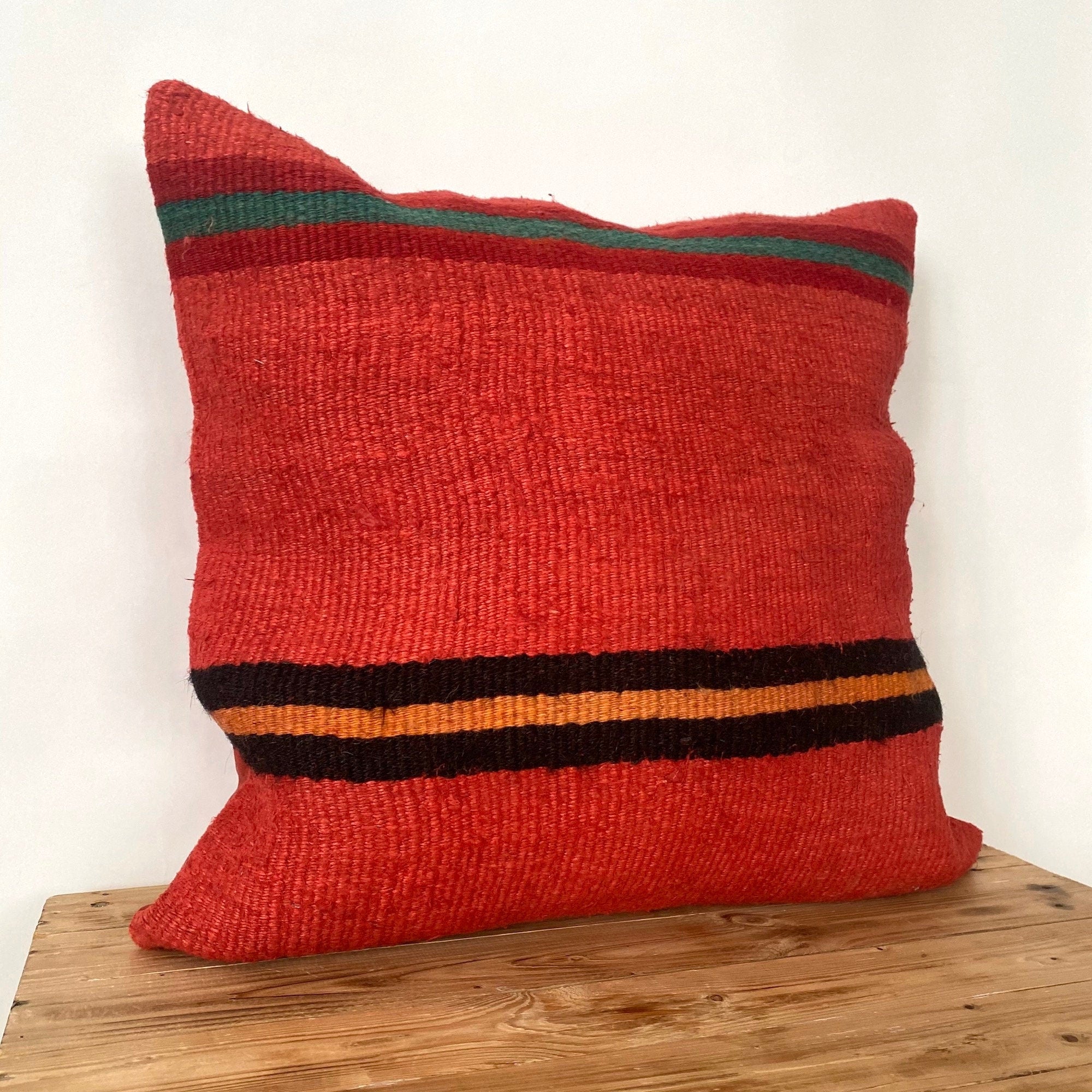 Yanely - Red Hemp Pillow Cover