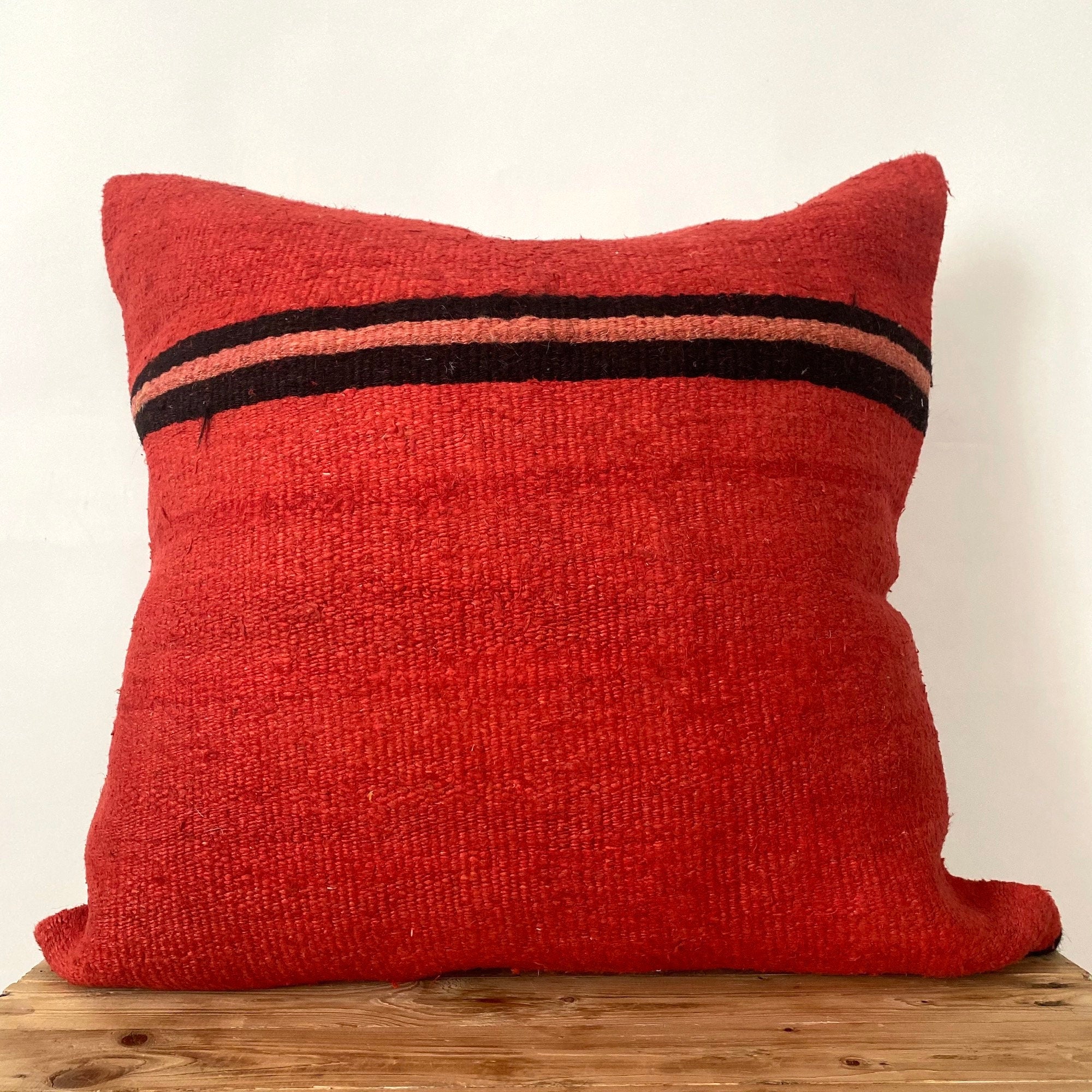 Yolisa - Red Hemp Pillow Cover