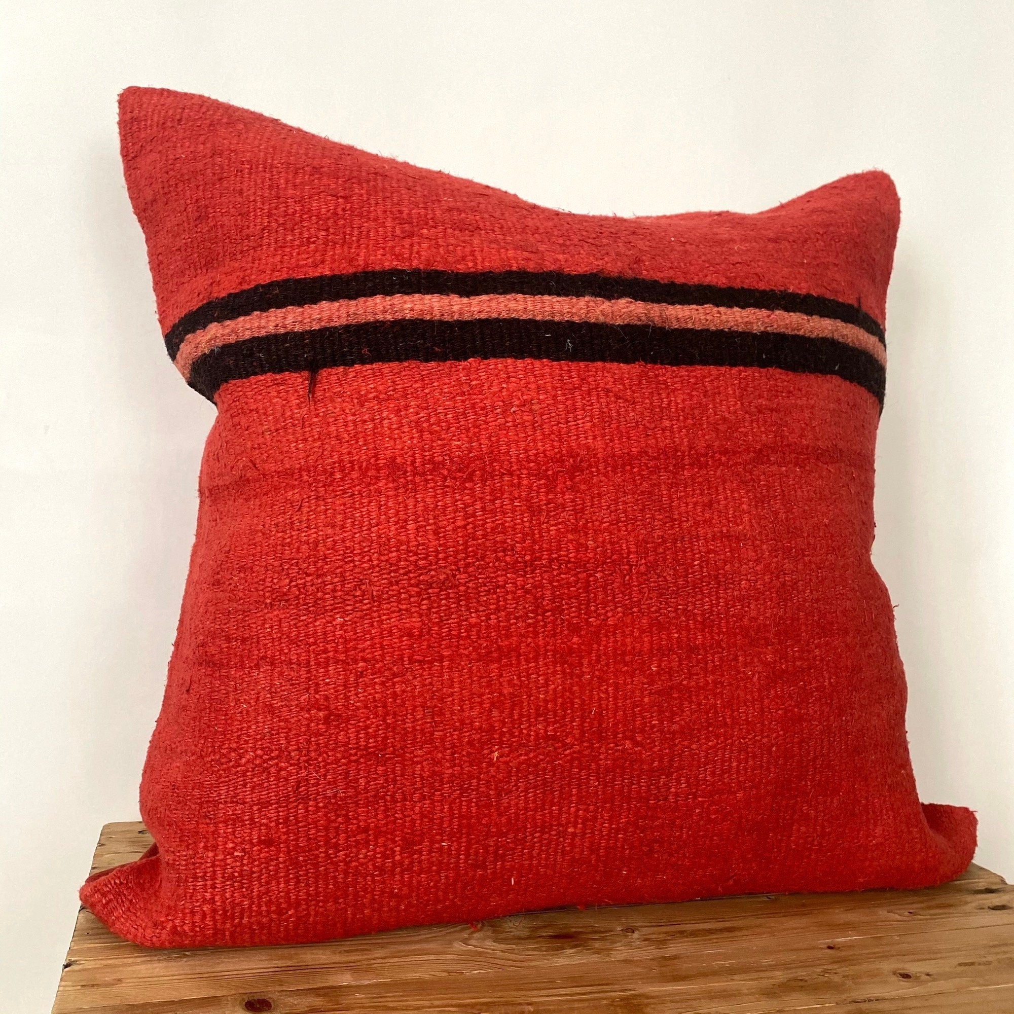 Yolisa - Red Hemp Pillow Cover