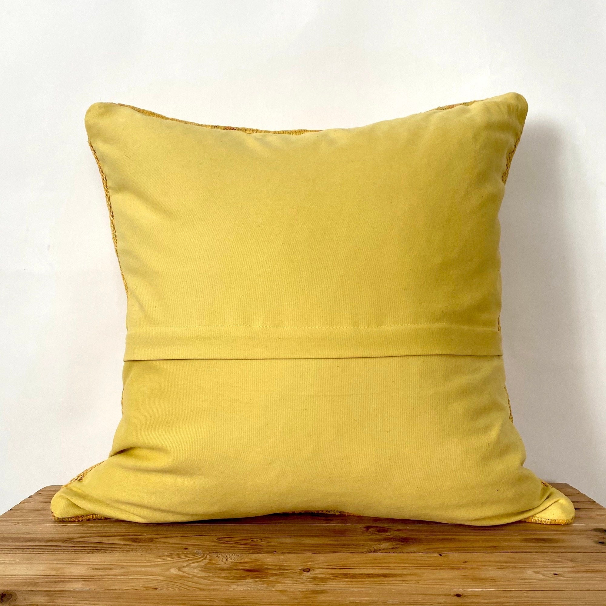 Yolia - Yellow Hemp Pillow Cover