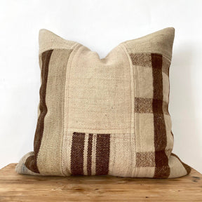 Yasmina - Beige Kilim Pillow Cover