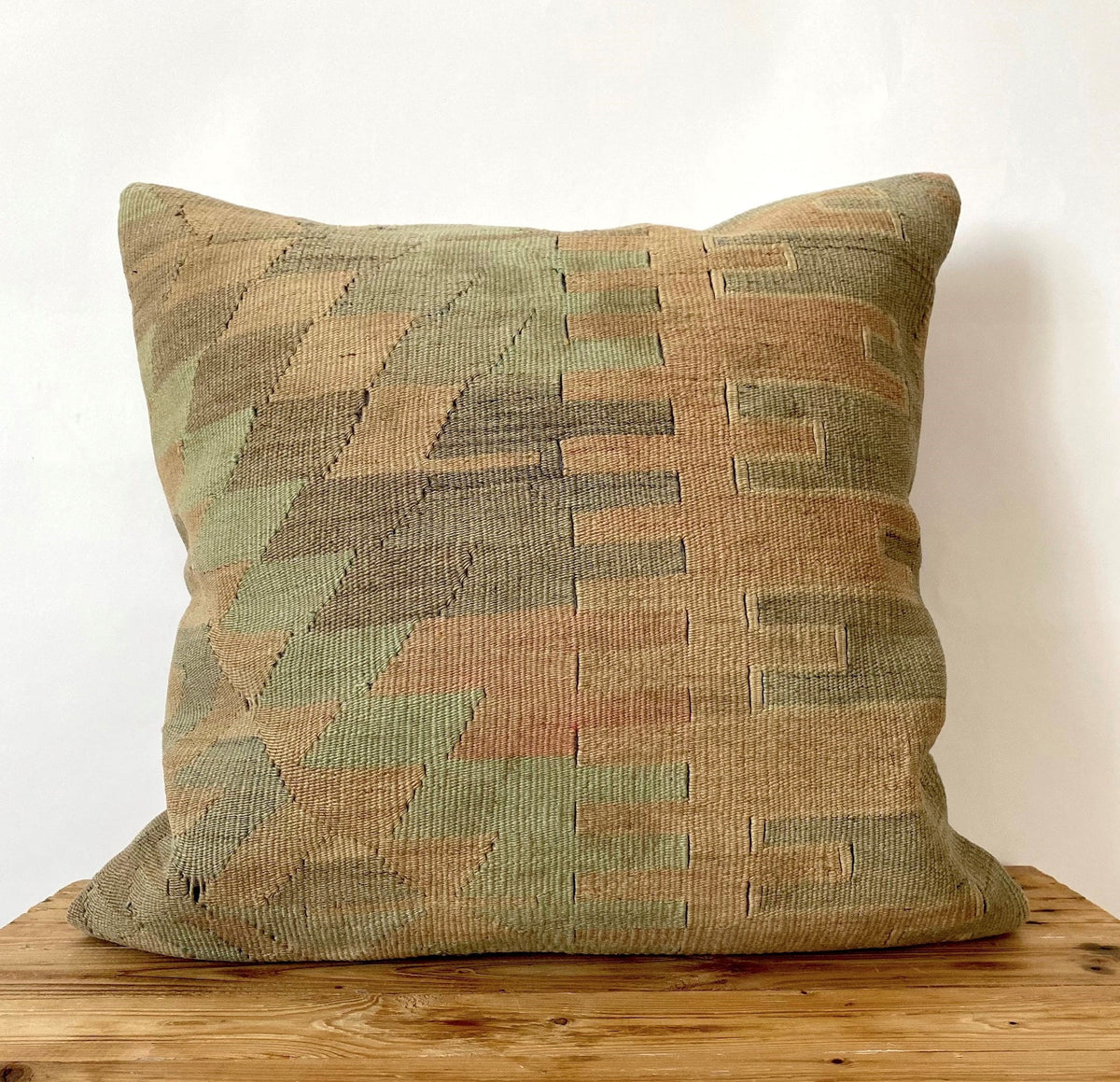 Loreen - Green Kilim Pillow Cover