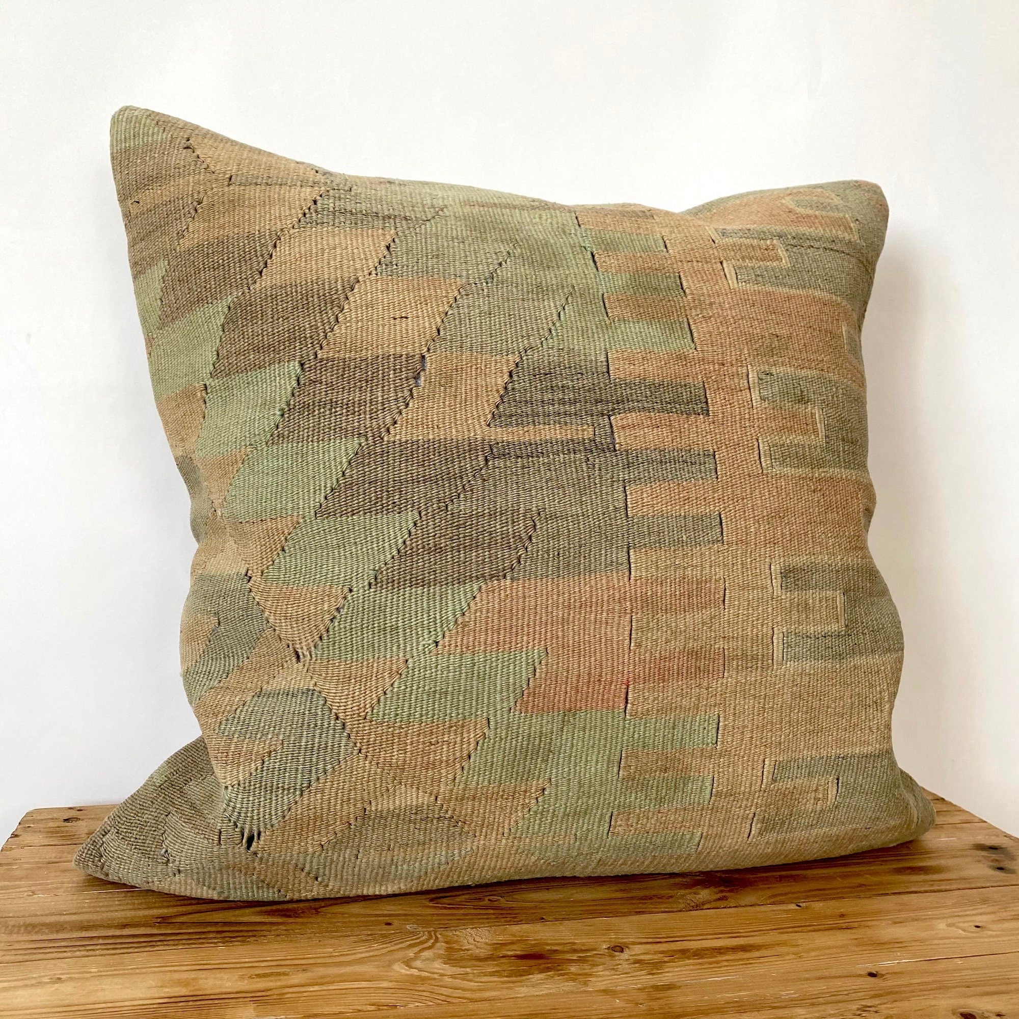 Loreen - Green Kilim Pillow Cover