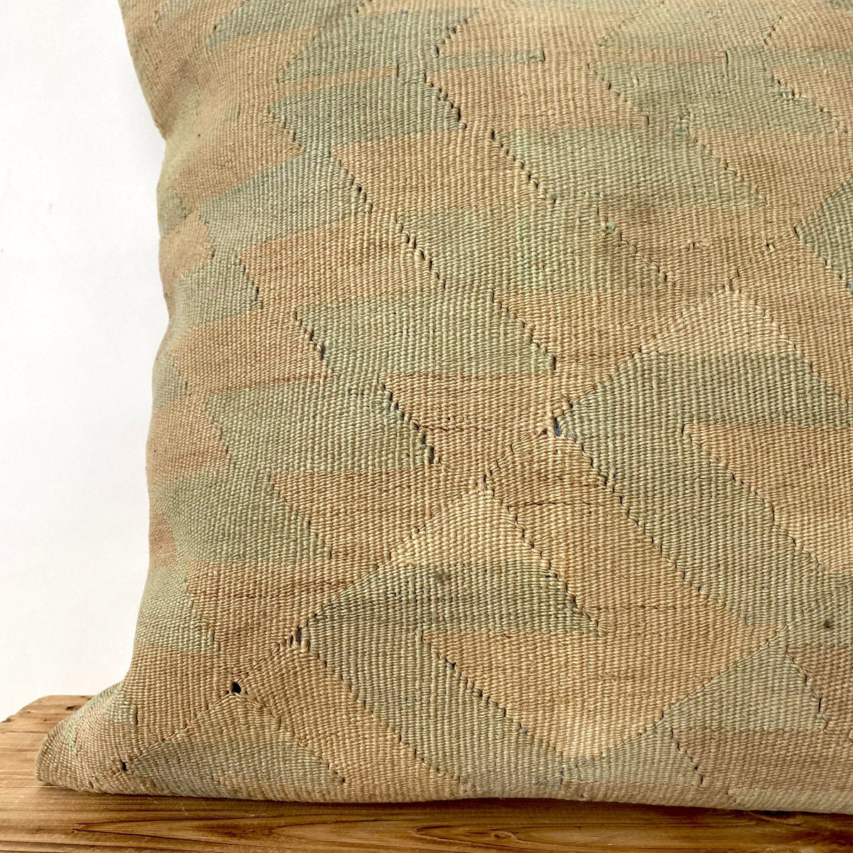 Lilina - Green Kilim Pillow Cover