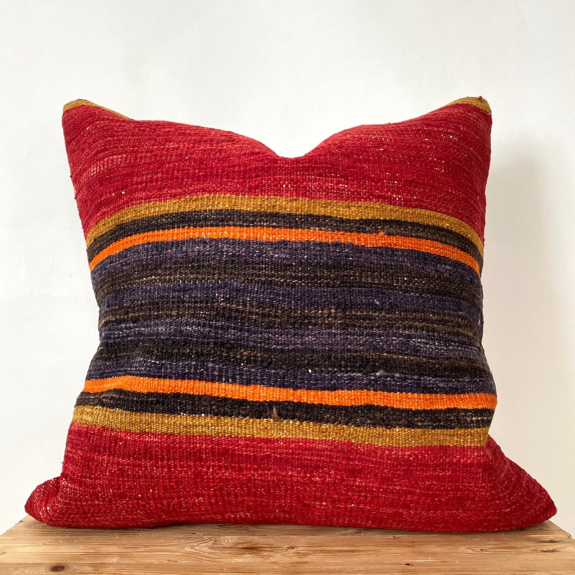 Lavinie - Red Kilim Pillow Cover