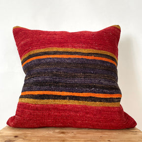 Lavinie - Red Kilim Pillow Cover