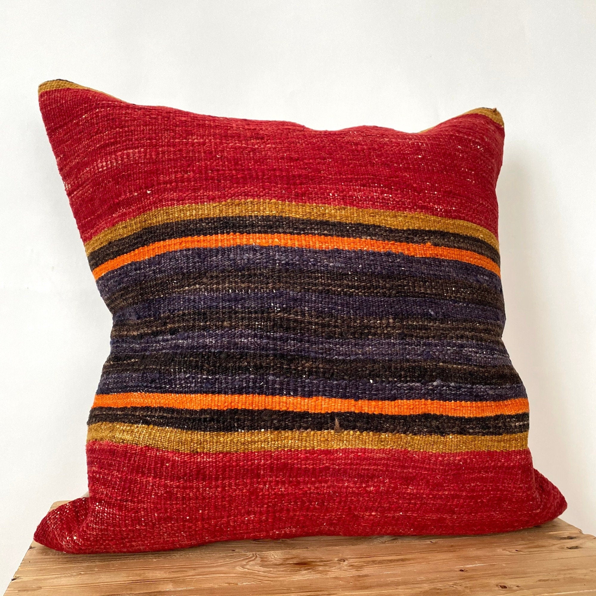 Lavinie - Red Kilim Pillow Cover