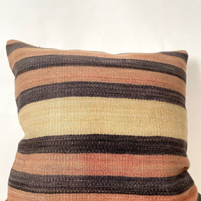 Lisandra - Pink Kilim Pillow Cover